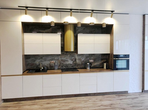 кухня Ника с интегрированной ручкой цена за п.м.